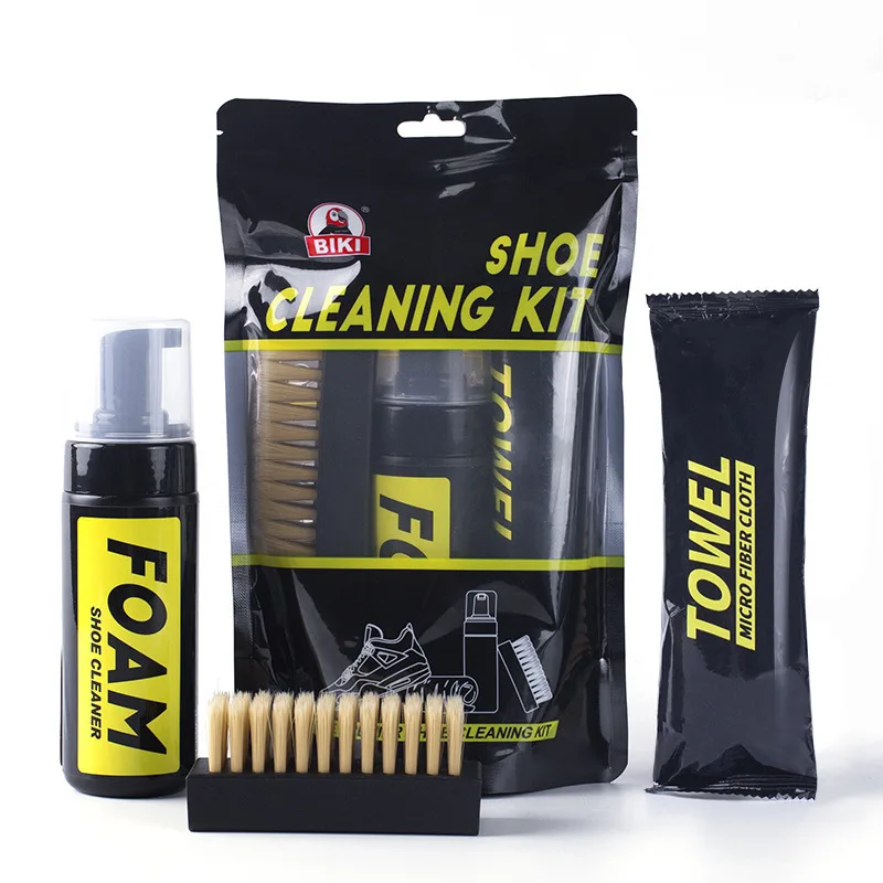 1 set Scarpe Detergente Schium - On Sneaker Care recensione e prezzo