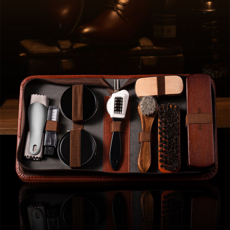 Set di spazzole per scarpe Hor - Sneaker Leather Care recensione e prezzo